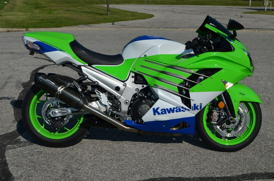 2024 Kawasaki Ninja® ZX™-14R 40th Anniversary Edition ABS