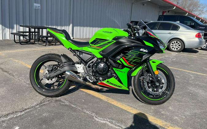 2024 Kawasaki Ninja® 650 KRT EDITION ABS