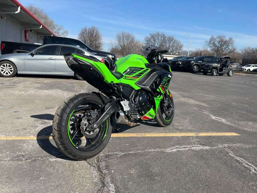 2024 Kawasaki Ninja® 650 KRT EDITION ABS