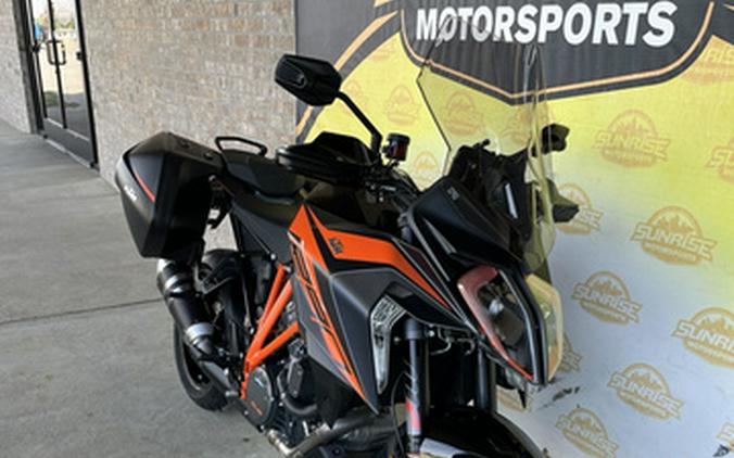 2019 KTM Super Duke 1290 GT
