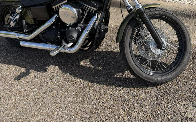 2016 Harley-Davidson Street Bob Olive Gold