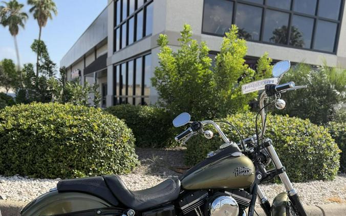 2016 Harley-Davidson Street Bob Olive Gold