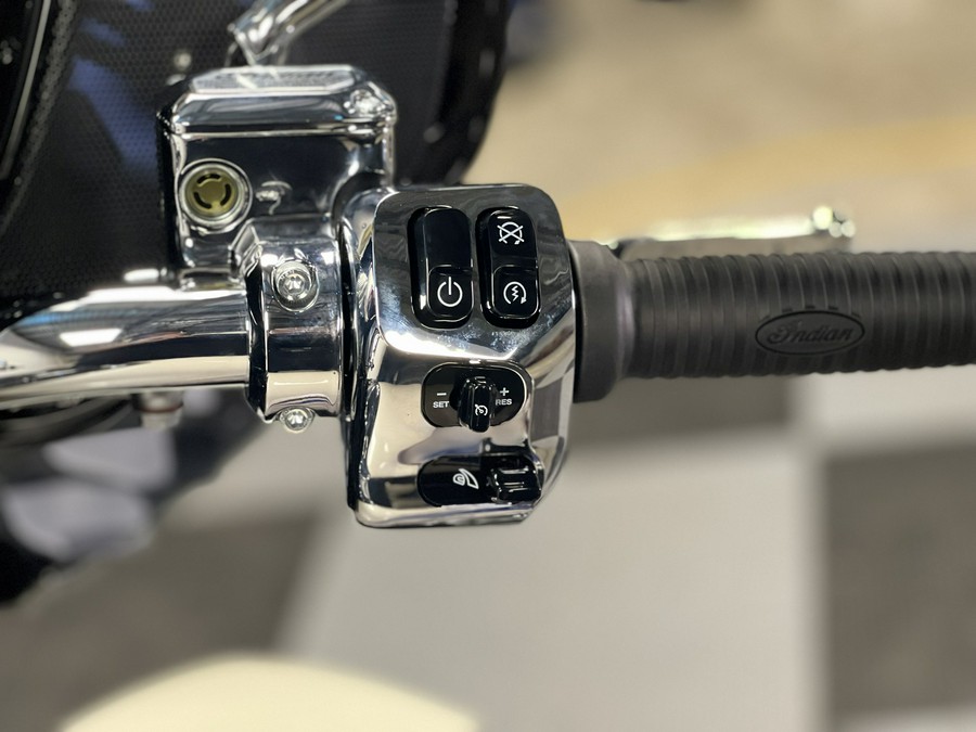 2026 Indian Motorcycle Roadmaster® PowerPlus Signature Series