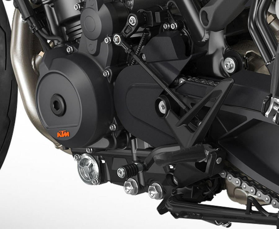 2027 KTM 790 Duke