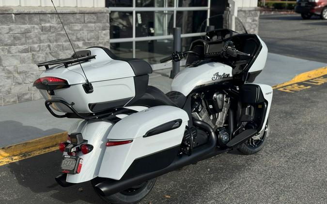 2025 Indian Motorcycle Pursuit® Dark Horse® with 112