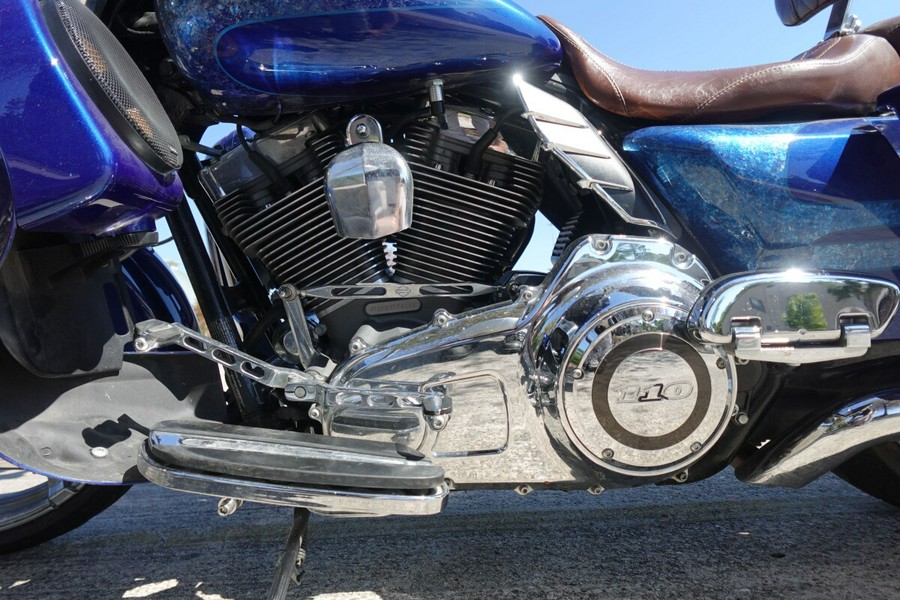 2013 Harley-Davidson CVO Road King