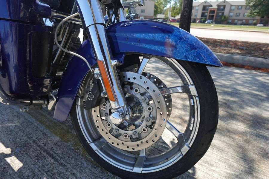 2013 Harley-Davidson CVO Road King
