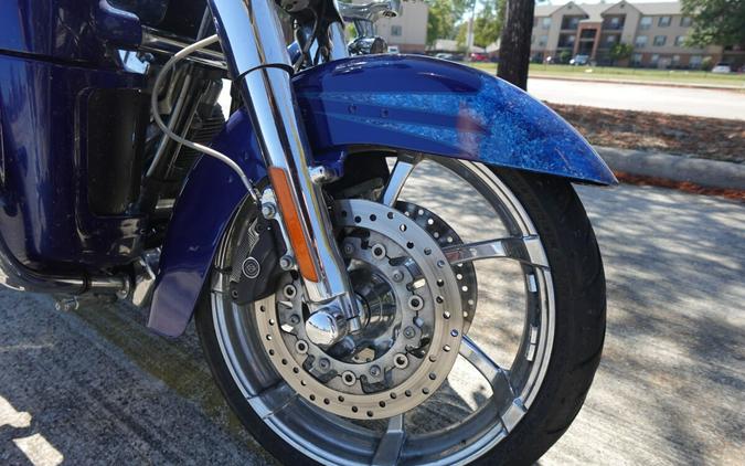 2013 Harley-Davidson CVO Road King