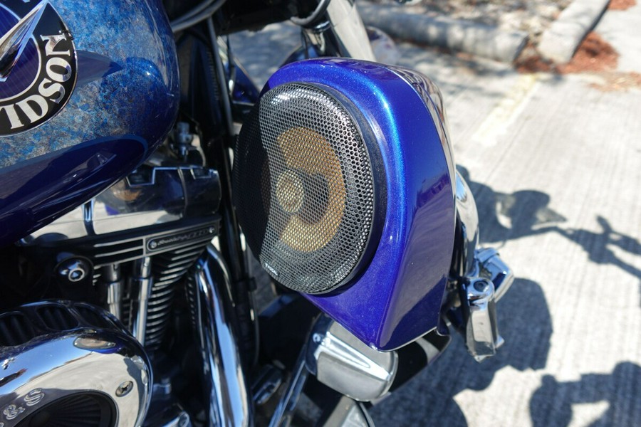 2013 Harley-Davidson CVO Road King