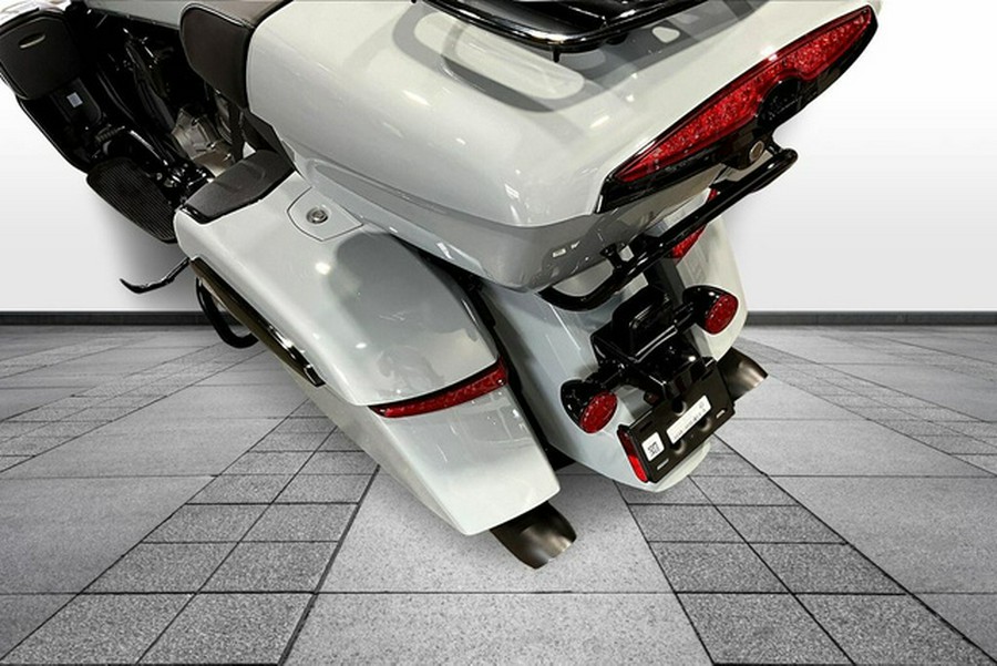 2025 Indian Roadmaster Powerplus Dark Horse 112 Black Smoke