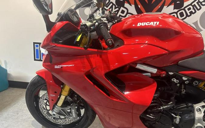 2023 Ducati SuperSport 950 S Ducati Red