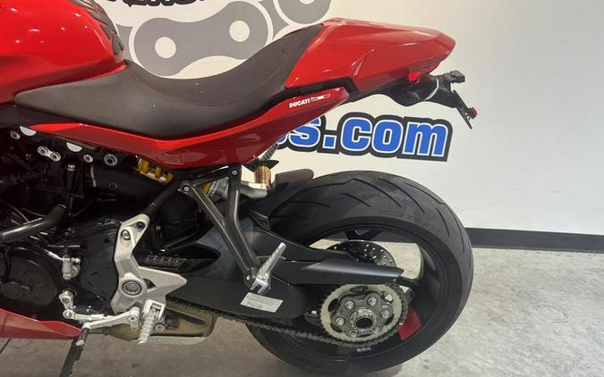 2023 Ducati SuperSport 950 S Ducati Red