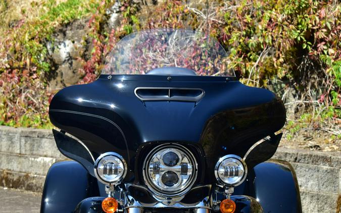 2021 Harley-Davidson Tri Glide Ultra FLHTCUTG