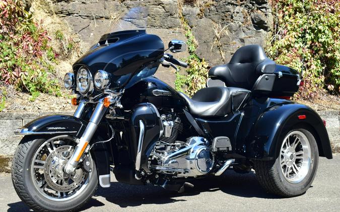 2021 Harley-Davidson Tri Glide Ultra FLHTCUTG