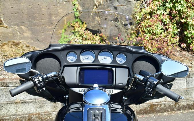 2021 Harley-Davidson Tri Glide Ultra FLHTCUTG