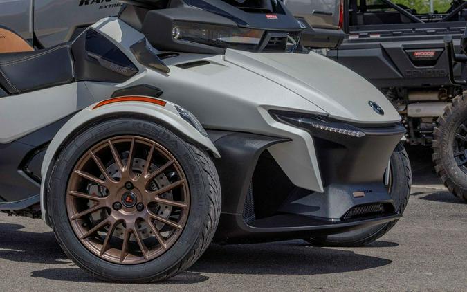 2024 Can-Am™ Spyder RT Sea-To-Sky