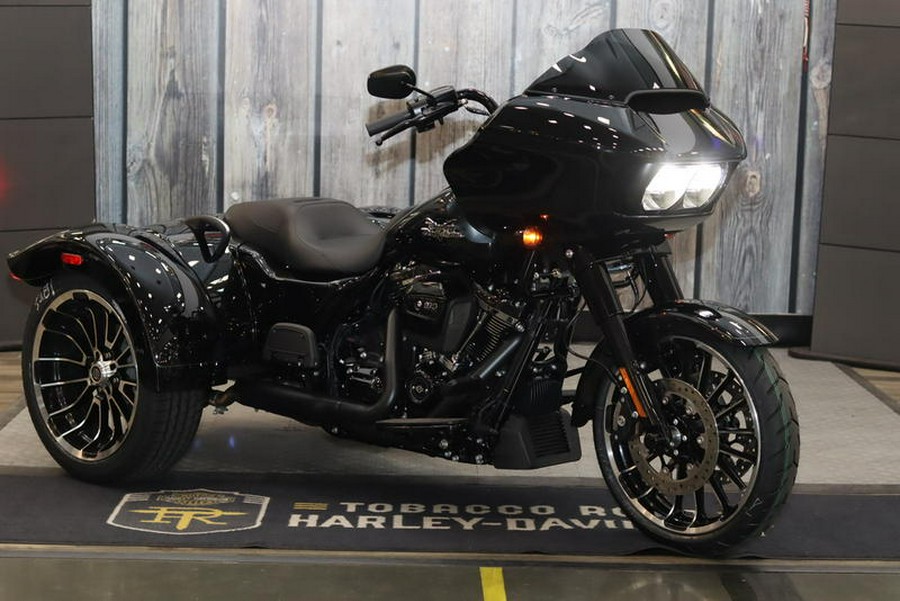 2024 Harley-Davidson® FLTRT - Road Glide® 3