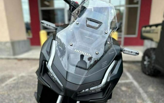 2025 Honda ADV160 ABS