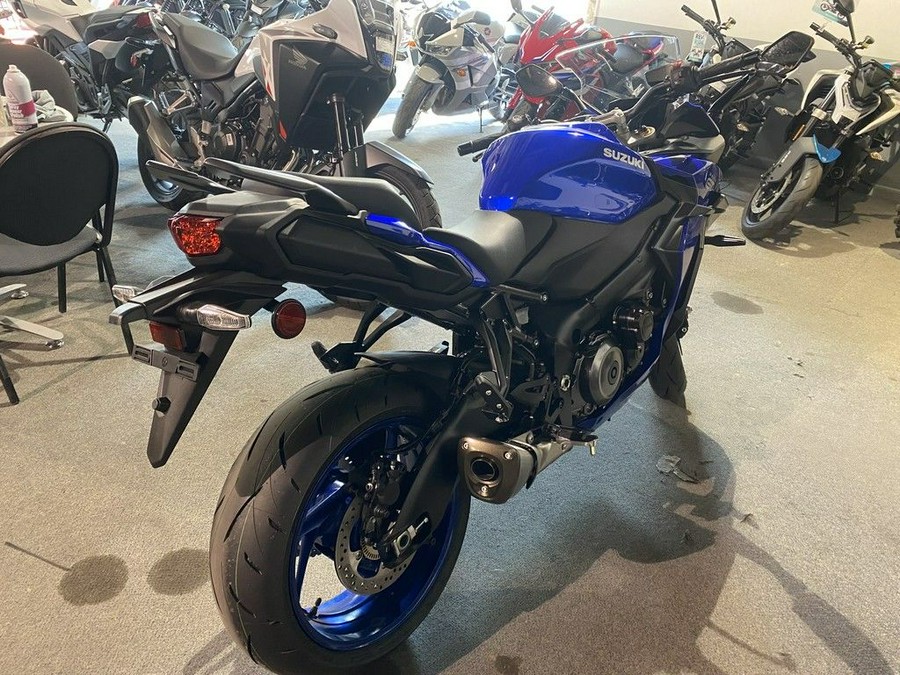 2025 Suzuki GSX-S1000GT+