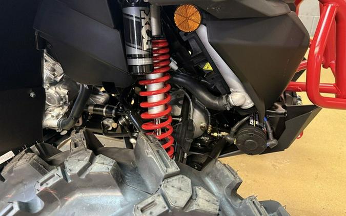 2026 Can-Am Renegade X Mr 1000 R Hyper Silver & Legion Red