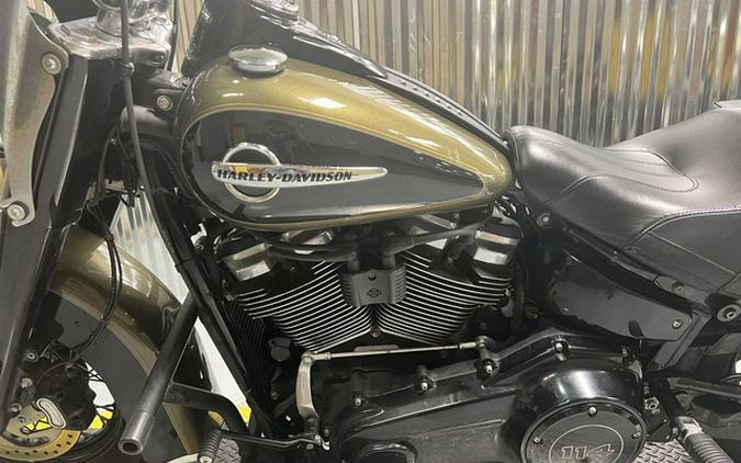 2018 Harley-Davidson Softail FLHCS - Heritage Classic 114