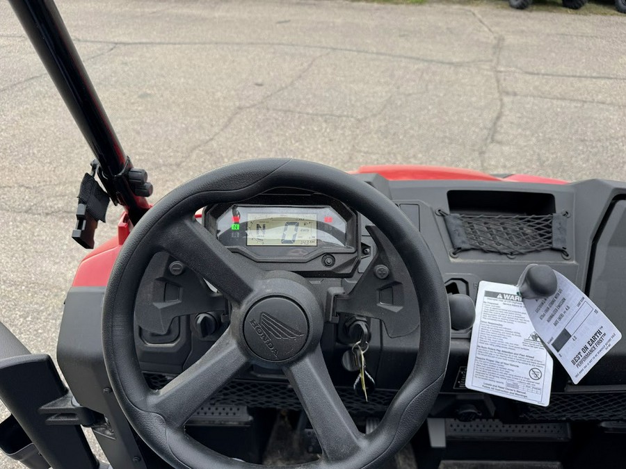 2026 Honda PIONEER 700 DELUXE