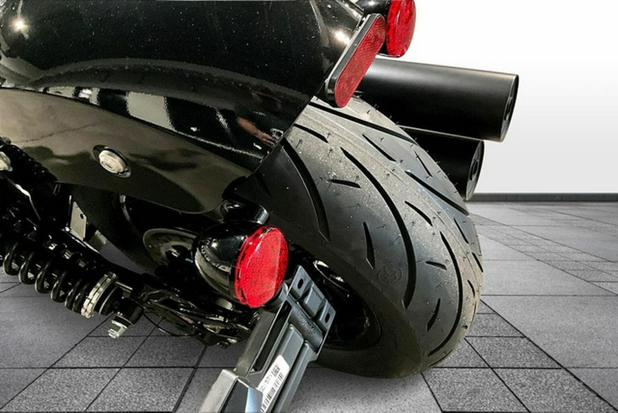 2025 Indian Chief Black Metallic