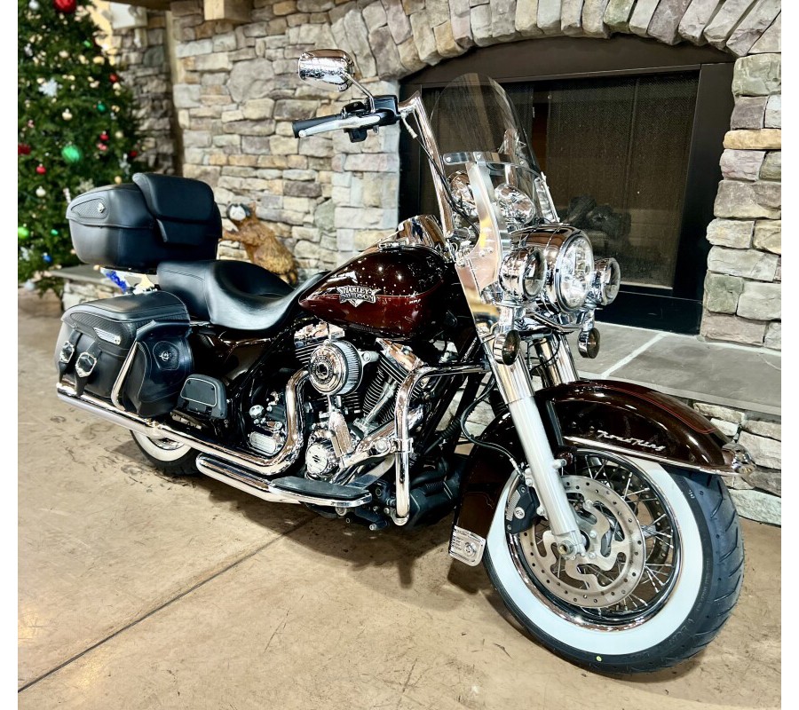 2011 FLHRC - Road King Classic