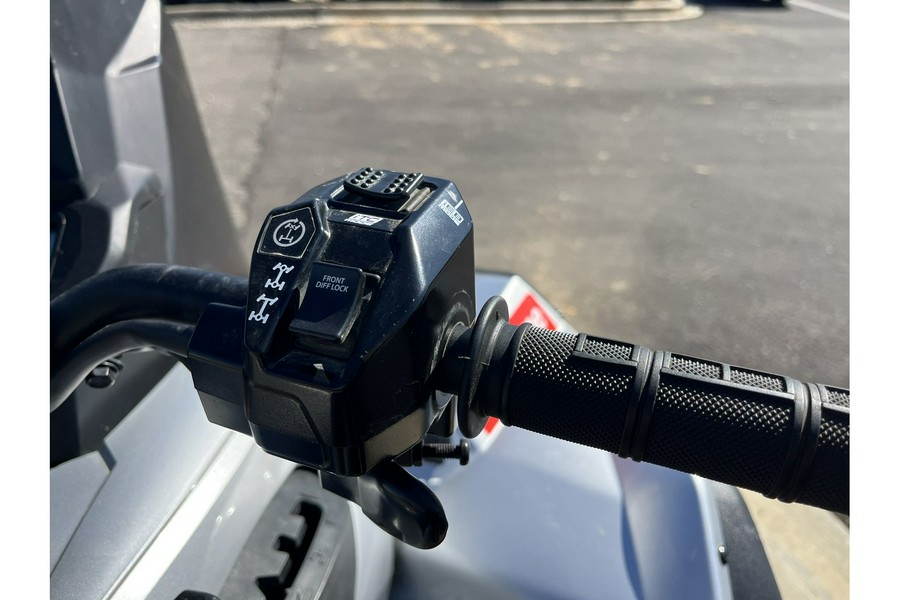 2025 Renegade X mr 1000R - Can-Am