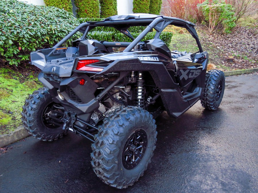 2026 Can-Am Maverick X3 X Ds Turbo RR Triple Black_4.5 In