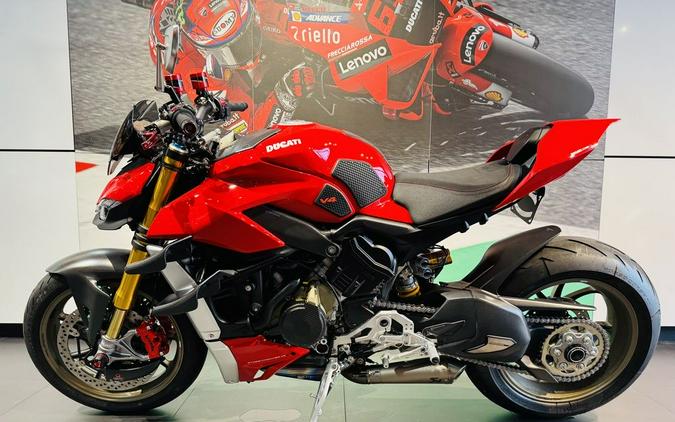 2022 Ducati Streetfighter V4 S Ducati Red