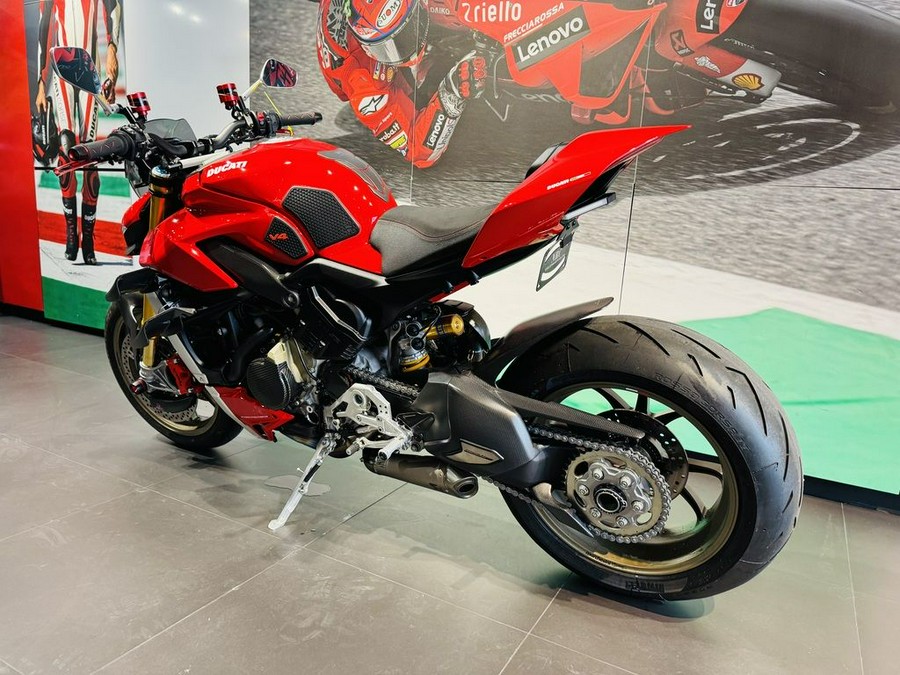 2022 Ducati Streetfighter V4 S Ducati Red