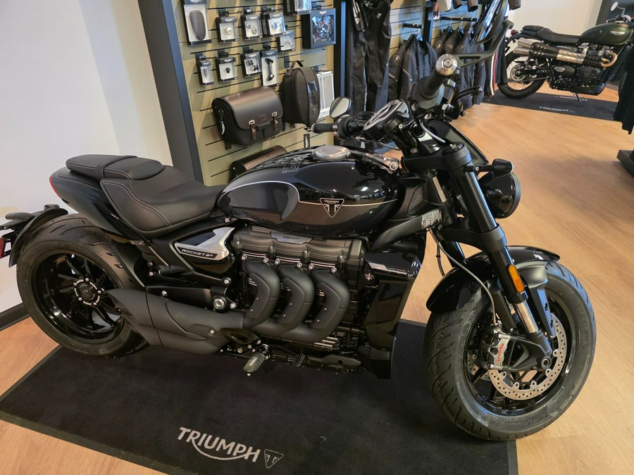 2025 Triumph Rocket 3 Storm R