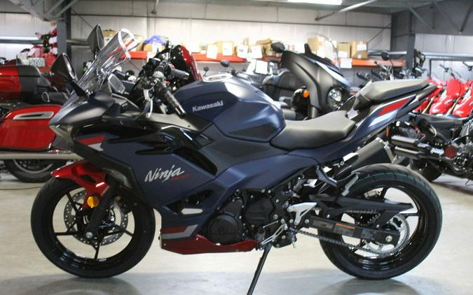 2026 Kawasaki Ninja® 500 SE ABS