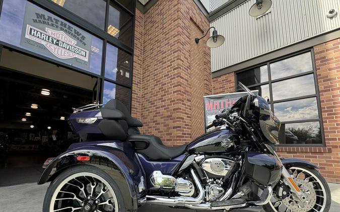 2026 Harley-Davidson® Street Glide 3 Limited Purple Abyss / Vivid Black Chrome Trim