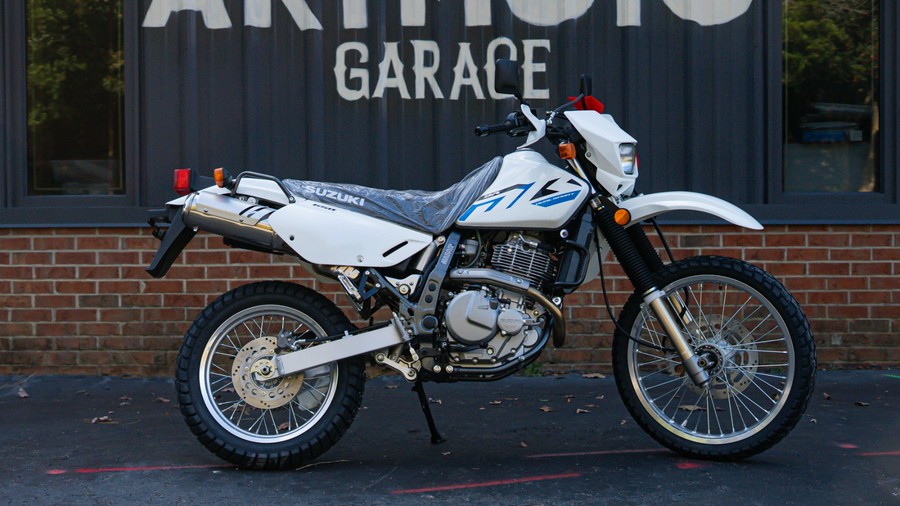 2025 SUZUKI DR650S