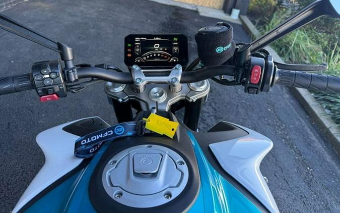 2025 CFMOTO NK 450