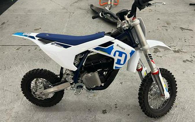 2024 Husqvarna EE 5