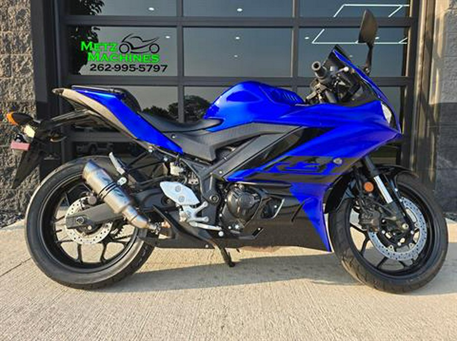 2023 Yamaha YZF-R3 ABS