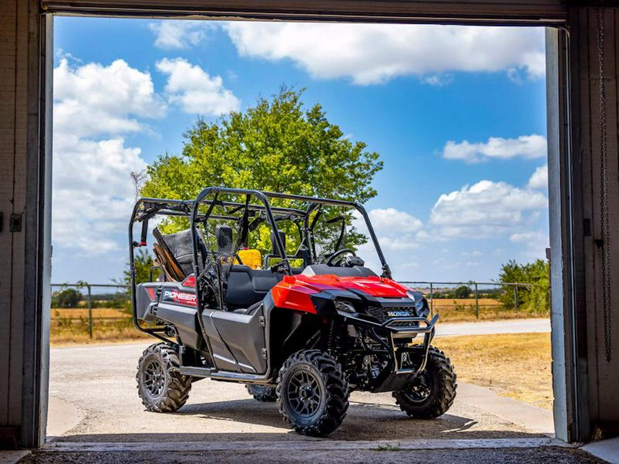 2026 Honda® Pioneer 700-4