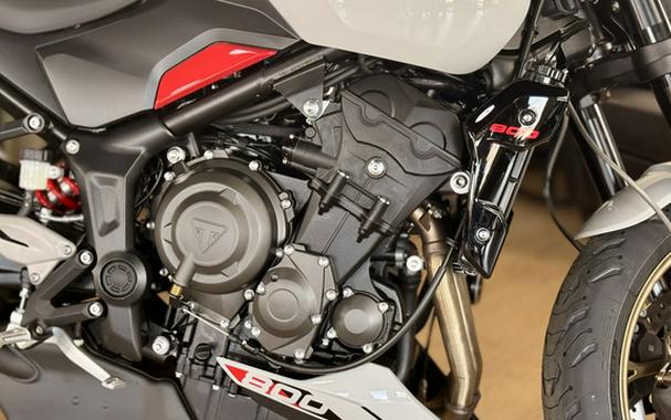 2026 Triumph Trident 800