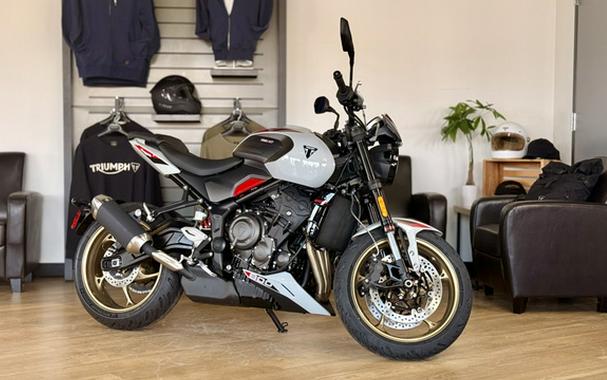 2026 Triumph Trident 800