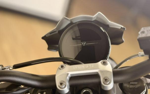 2026 Triumph Trident 800