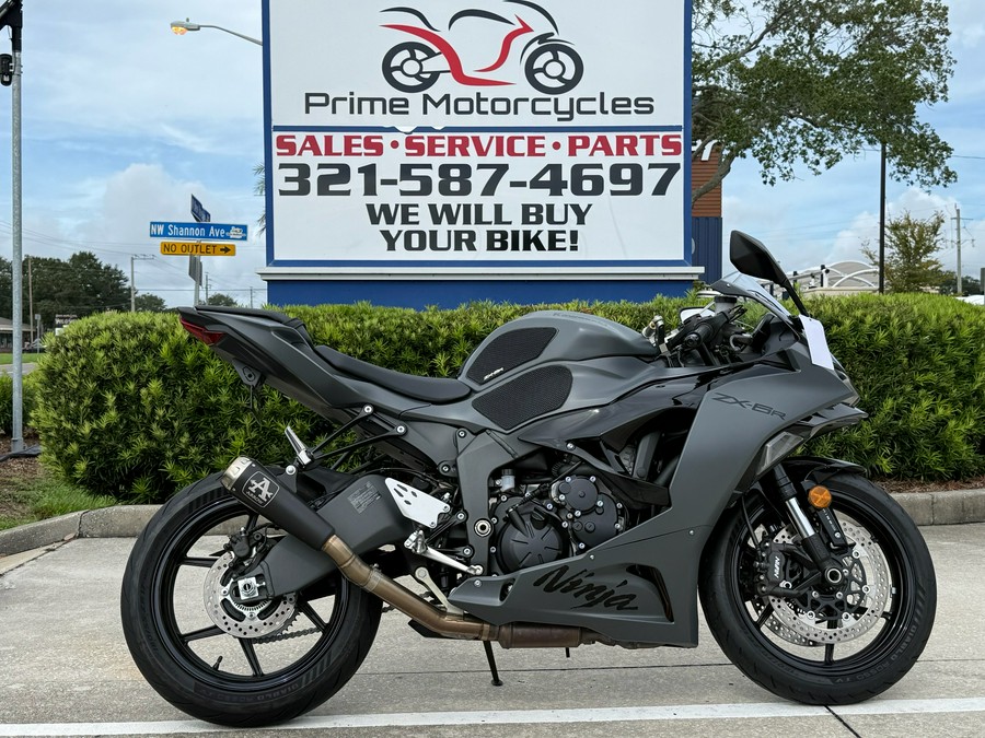 2025 Kawasaki Ninja® ZX™-6R KRT Edition ABS
