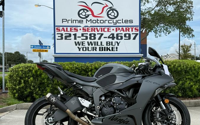 2025 Kawasaki Ninja® ZX™-6R KRT Edition ABS