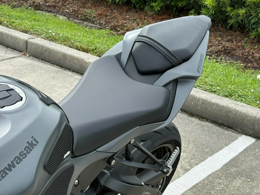 2025 Kawasaki Ninja® ZX™-6R KRT Edition ABS