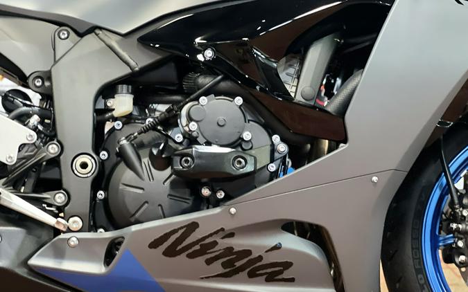 2026 Kawasaki Ninja® ZX™-6R ABS