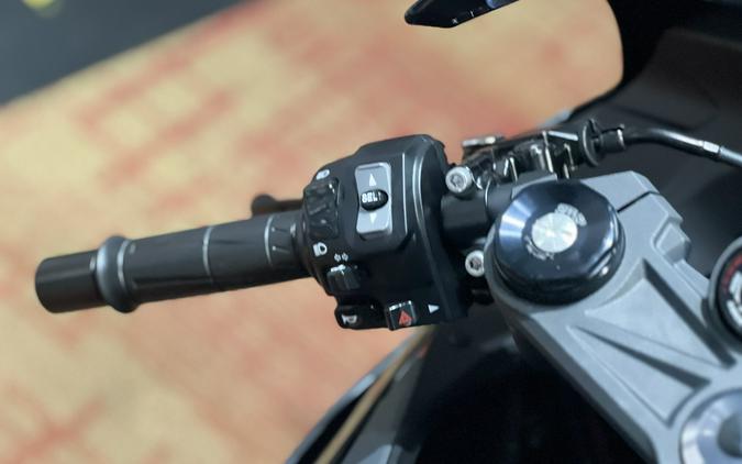 2026 Kawasaki Ninja® ZX™-6R ABS