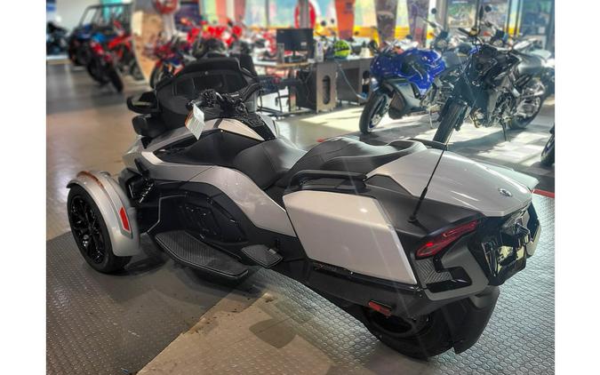 2023 Can-Am Spyder RT (SE6)