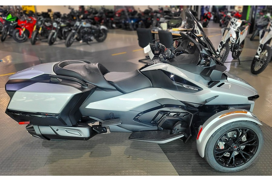 2023 Can-Am Spyder RT (SE6)